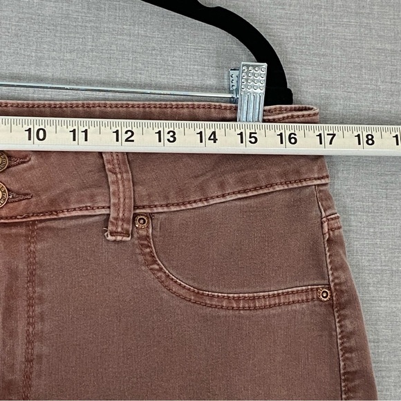 M Jeans by Maurices High Rise Womens Large Regular Tapered Leg Plum Mom Jeans - Picture 5 of 11